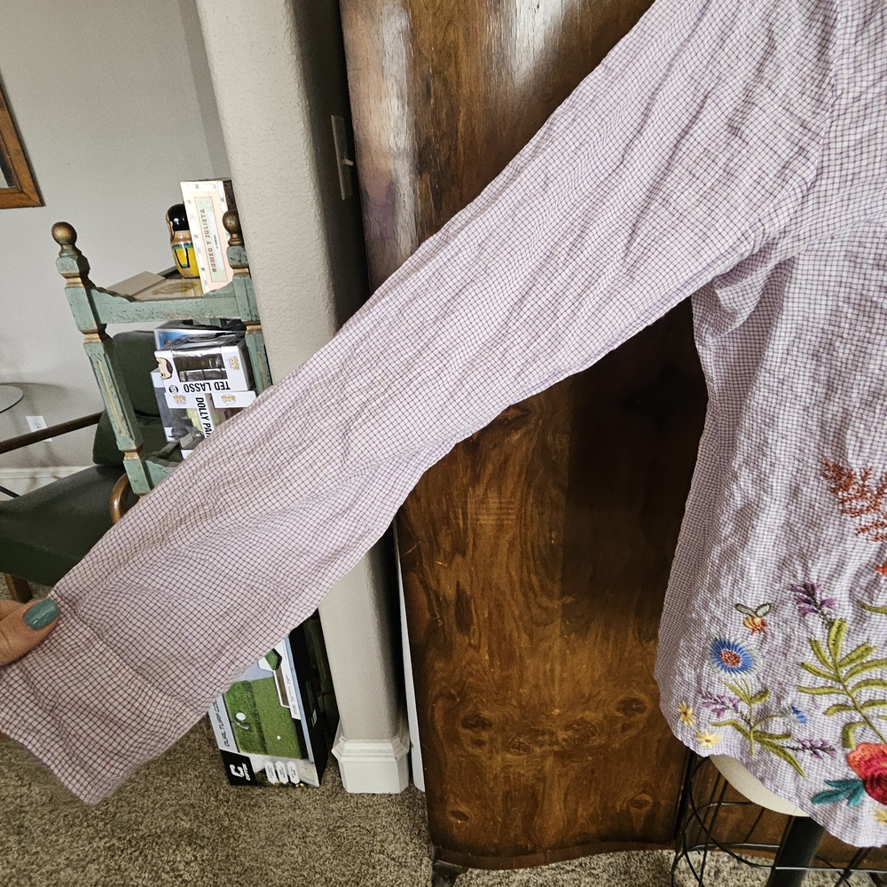 Johnny Was Purple Floral Embroidered Button Down Shirt - Picture 5 of 8